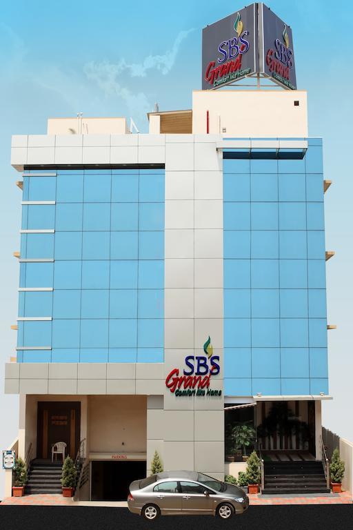 Sbs Grand Hotel Коимбаторе Екстериор снимка